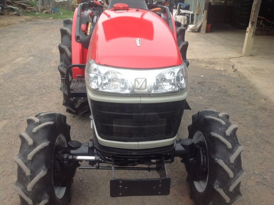 ปัญญาแทรคเตอร์มาแล้ว...จัดมาให้ครับ ยันม่า EF 352T พร้อม ผาน5 จัดส่ง อ. สนามชัยเขต จ. ฉะเชิงเทรา