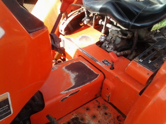 รถคูโบต้า L3408 ปีี 51 อุปกรณ์มีโรตาลี่่่่ ดันหน้า ราคา 245000 บาท