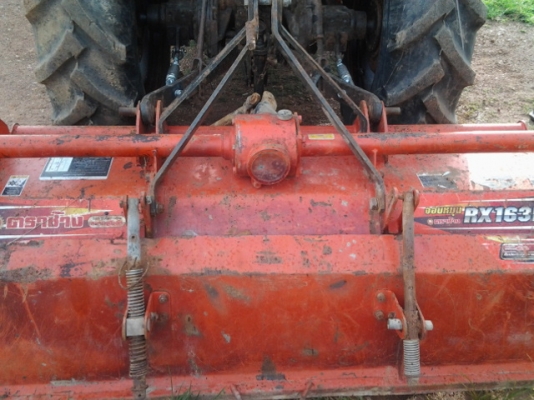 รถคูโบต้า L3408 ปีี 51 อุปกรณ์มีโรตาลี่่่่ ดันหน้า ราคา 245000 บาท