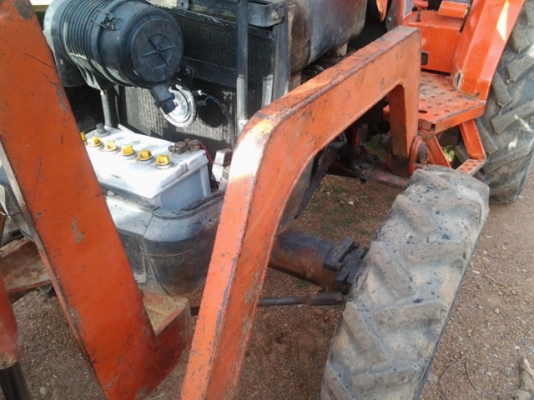 รถคูโบต้า L3408 ปีี 51 อุปกรณ์มีโรตาลี่่่่ ดันหน้า ราคา 245000 บาท