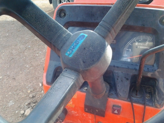 รถคูโบต้า L3408 ปีี 51 อุปกรณ์มีโรตาลี่่่่ ดันหน้า ราคา 245000 บาท