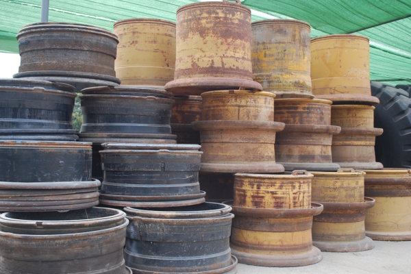 กะทะล้อ ยางเครน  17.5-29 TADANO  M5