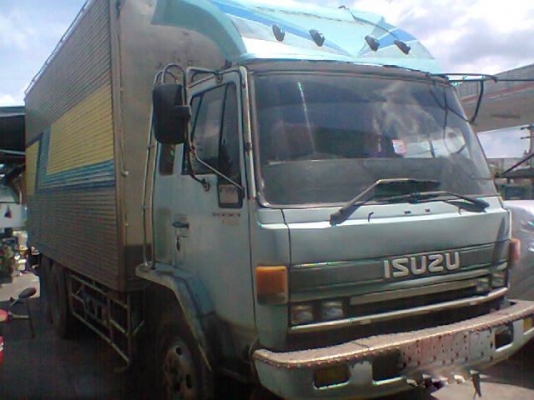 รถฮีโน่ / อีซูซุ 10 ล้อ ตู้เย็น 195 แรงม้า  สนใจติดต่อ 081 - 6079515