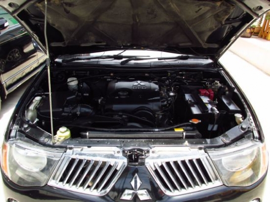 ฟรีดาวน์ วิ่งน้อย สภาพสวย แม็กขอบ18โครเมียม พร้อมใช้งาน ไม่เคยทำสี รถบ้านแท้ๆ ฝากเต้นส์ขาย มาดูรถก่อนตัดสินใจ หรือทดลองขับดูก่อนได้ ไม่ดีจริงไม่ต้องเอาไป สินเชื่อผ่านง่ายติดแบล็คลิส หรือต่างจังหวัดก็ซื้อได้ ส่งเอกสารมาพิจารณาเบื้องต้นก่อนได้ หรือดูรุ่นอื่