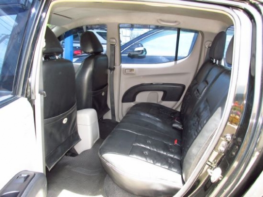 ฟรีดาวน์ วิ่งน้อย สภาพสวย แม็กขอบ18โครเมียม พร้อมใช้งาน ไม่เคยทำสี รถบ้านแท้ๆ ฝากเต้นส์ขาย มาดูรถก่อนตัดสินใจ หรือทดลองขับดูก่อนได้ ไม่ดีจริงไม่ต้องเอาไป สินเชื่อผ่านง่ายติดแบล็คลิส หรือต่างจังหวัดก็ซื้อได้ ส่งเอกสารมาพิจารณาเบื้องต้นก่อนได้ หรือดูรุ่นอื่