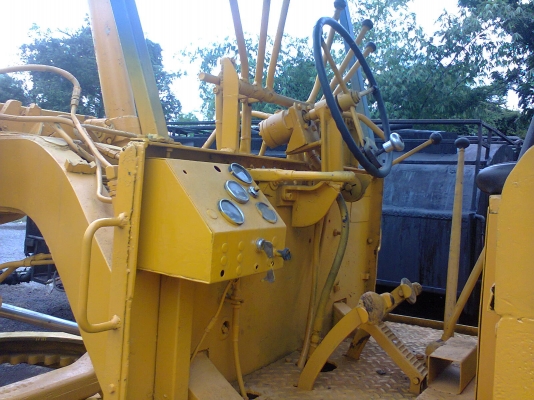 ขายรถเกรด แกเลี่ยน สภาพพร้อมใช้งานราคาถูกมากๆ เครื่องดี อุปกรณ์ใช้ใด้ทุกอย่างครับ ขายรถเกรด แกเลี่ยน สภาพพร้อมใช้งานราคาถูกมากๆ เครื่องดี อุปกรณ์ใช้ใด้ทุกอย่างครับ