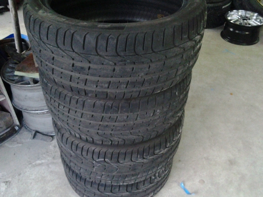 ขายยาง PIRELLI ขอบ18 นิ้ว ปี 11 MADE IN GERMANY 255/35/18 มี1คู่ 235/40/18มี1คู่ดอกเต็มไม่มีกินข้าง