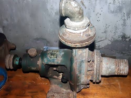 ขายปั๊มน้ำหอยโข่ง 2,000 บาท ตัวโตเลยครับ