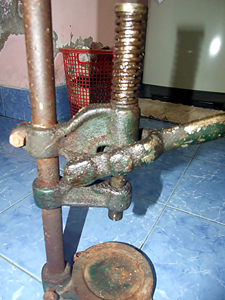 ขายอุปกรณ์เลี้ยงปลาสวยงาม ยกชุด ราคา 1,200 บาท