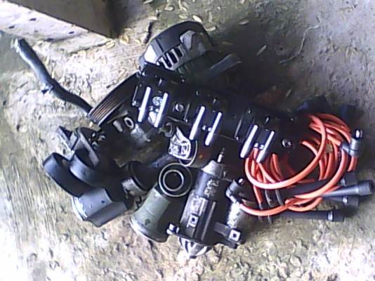 อะไหล่เกียร์คานิวอล ปี 2005 สภาพอะไหล่ 90\% ต้องการขายเหมา 18,000 บาท อะไหล่แท้ทุกชิ้น ขายทั้งแจก ทั้งแถม ถูกกว่านี้ไม่มีอีกแล้วครับท่าน สนใจติดต่อ คุณสมนึก 081 - 9674579