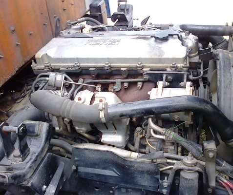 6 ล้อกลาง * ISUZU , Euro.2 , NQR 150 แรงม้า *ยาว5.50ม.*  รถสวยๆ เดิม ๆ  * รถห้างแท้ ๆ *