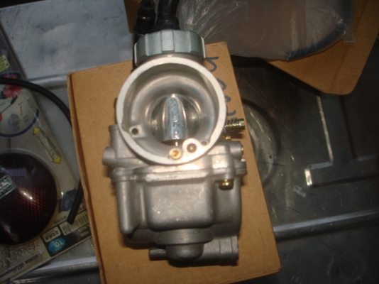 ท่อ คาร์บูแดช โช๊ค อะไหล่แต่งหลายรายการ