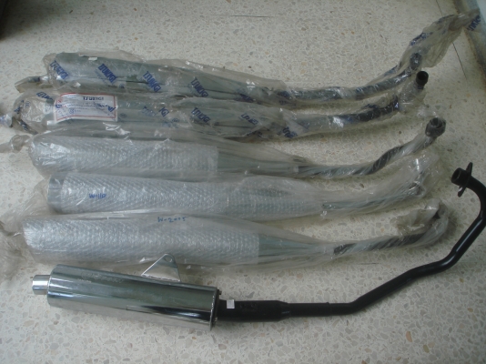 ท่อ คาร์บูแดช โช๊ค อะไหล่แต่งหลายรายการ