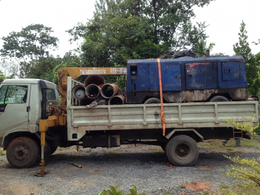 ขายรถบรรทุกหกล้อติดเครน