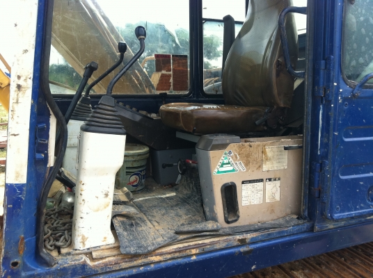 ขาย KOMATSU PC60-6