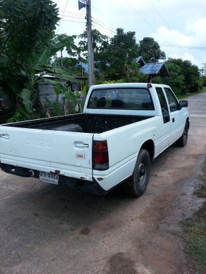 ฝากขายรถบ้าน  ISUZU  มังกรทอง  ปี 96  สวยๆพร้อมใช้ค่ะ