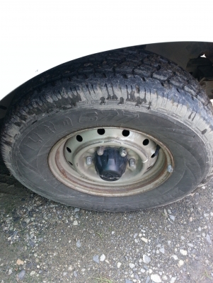 ฝากขายรถบ้าน  ISUZU  มังกรทอง  ปี 96  สวยๆพร้อมใช้ค่ะ