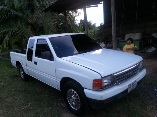 ฝากขายรถบ้าน  ISUZU  มังกรทอง  ปี 96  สวยๆพร้อมใช้ค่ะ