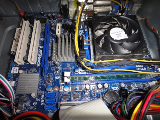 ขายคอมพิวเตอร์พร้อมใช้ ไม่ตกรุ่น ขายคอมพิวเตอร์พร้อมใช้ ไม่ตกรุ่น