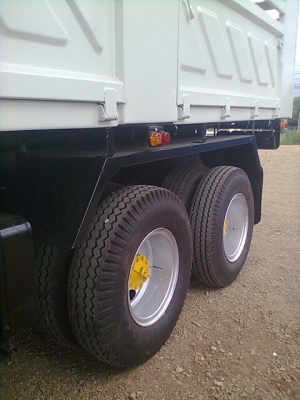 ขาย ISUZU  DECA  270  EURO 1  ปี 45  2 เพลาดัมพ์สามมิตรลอนเฉียง เครื่อง K13C 360 แรงม้า