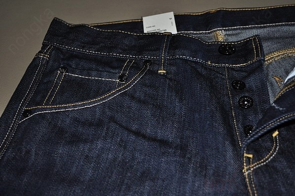 ขายครับใหม่มากLevi's รุ่นNew524blue cuves"สไตล์Nudie" (Blue) ขายครับใหม่มากLevi's รุ่นNew524blue cuves"สไตล์Nudie" (Blue)
