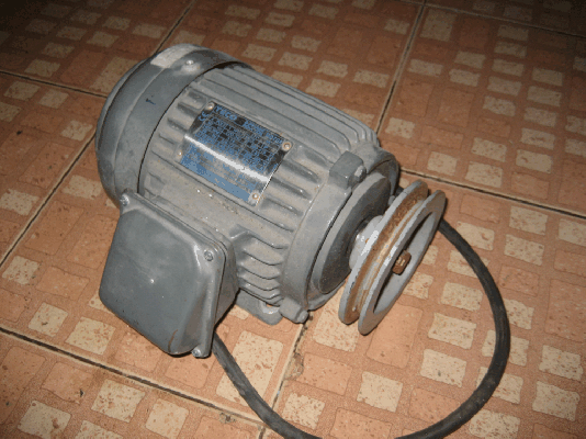 ขายด่วนมอเตอร์ 3 สาย 1 แรง TECO