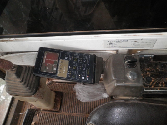 ขายด่วน KOMUTSU PC100-5  สภาพดี พร้อมใช้งาน