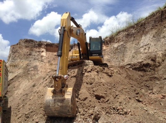 ขายรถแบ็กโฮCAT320Dรุ่นใหม่สภาพสวยสุดๆเหมือนใหม่กระบอกดำป้ายแดง ขายรถแบ็กโฮCAT320Dรุ่นใหม่สภาพสวยสุดๆเหมือนใหม่กระบอกดำป้ายแดง