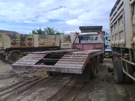 รถเทลเล่อร์ HINO KT920 เครื่อง HINO F18 ใส่แบคโฮ CAT 320 KOMATSU PC200  หางใหม่.