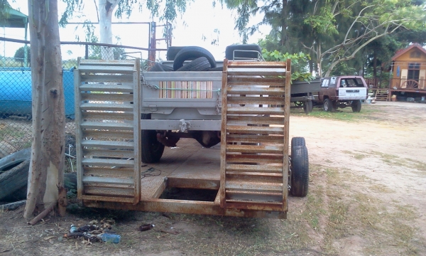 ขายลูกพ่วง 4 ล้อ หางแมงป่อง ตามสภาพ