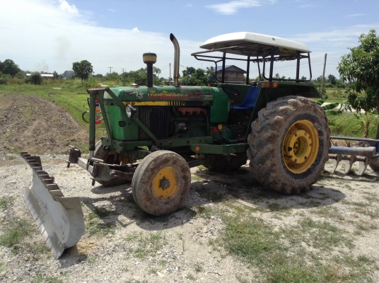 ขายรถไถJOHNDEAR2040 รถบ้านเครื่องเกียร์โอเวอร์ฮอนใหม่หมด