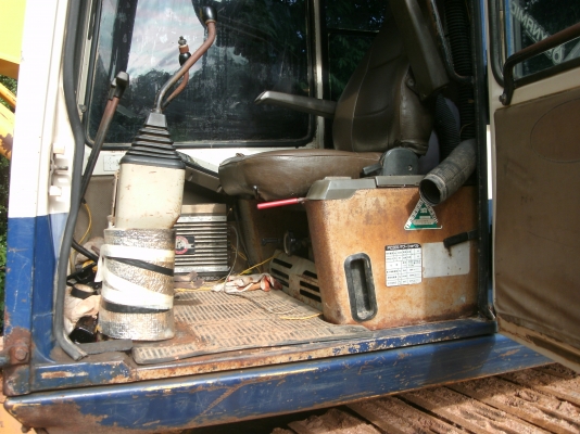 ขายแบคโฮ PC 200-5