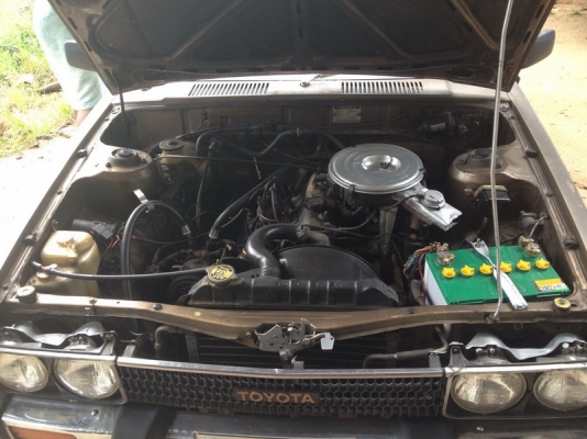 ขาย Toyota DX KE70 ไฟกลมแท้ๆ เดิมๆ สวยๆ แอร์พร้อม ขับได้ ทะเบียนโอน เครื่องดีมาก