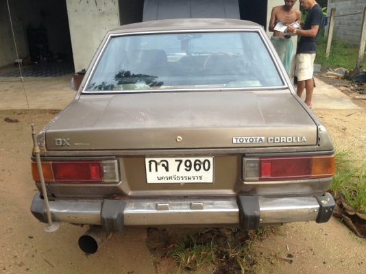 ขาย Toyota DX KE70 ไฟกลมแท้ๆ เดิมๆ สวยๆ แอร์พร้อม ขับได้ ทะเบียนโอน เครื่องดีมาก