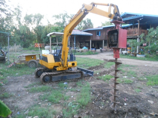 สว่านเจาะดิน