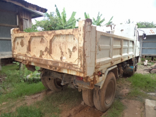 ขายรถ6ล้ออีซูซุร็อก175แรงม้าราคาถูกๆ ยาง8.25-20พวงมาลัยเพาเวอร์ เบรกทิฟฟี เอกสารพร้อมโอน