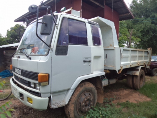 ขายรถ6ล้ออีซูซุร็อก175แรงม้าราคาถูกๆ ยาง8.25-20พวงมาลัยเพาเวอร์ เบรกทิฟฟี เอกสารพร้อมโอน