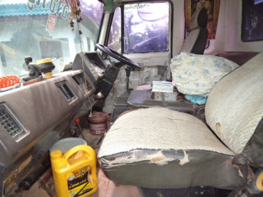 ขายรถ6ล้ออีซูซุร็อก175แรงม้าราคาถูกๆ ยาง8.25-20พวงมาลัยเพาเวอร์ เบรกทิฟฟี เอกสารพร้อมโอน