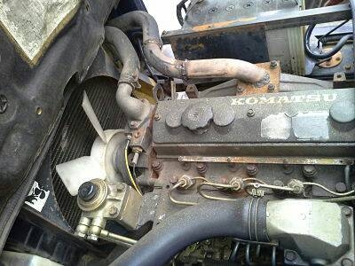 KOMATSU FD25-11  ดีเซล4D95 ขนาด2.5ตัน เสา4ม. งากระดกได้ เกียร์ธรรมดา