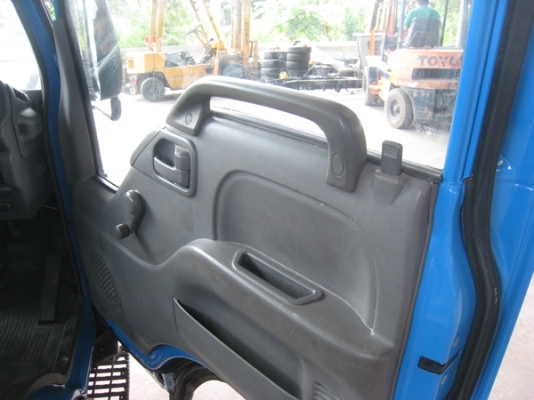 ขายหัวเก๋ง ISUZU NKR (หัวเล็ก)