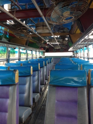 ขายบัสยาว 10.5 ม 40 ที่นั่ง เครื่อง 6BG 175 ม้า ขายบัสยาว 10.5 ม 40 ที่นั่ง เครื่อง 6BG 175 ม้า