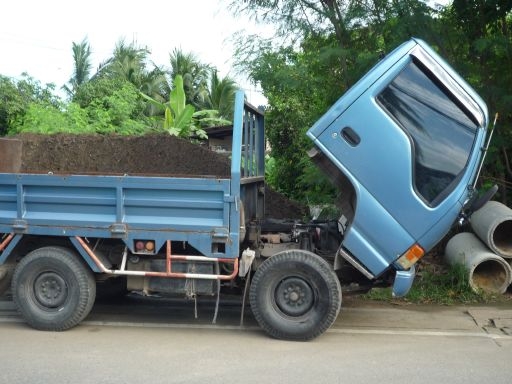 ขายตัด รถ4ล้อแหนบหน้า ขายตัด รถ4ล้อแหนบหน้า