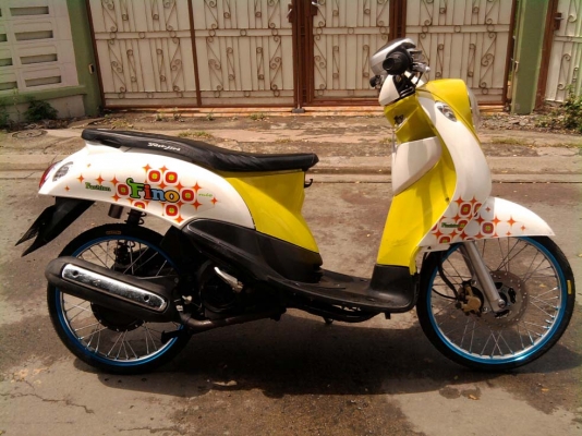 ขออนุญาติขาย Yamaha Fino 115 cc. มือเดียว แต่งซิ่ง