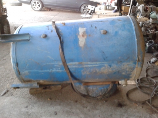 ขายถังพักลม1200ลิตร ถอดแยกมาจากปั๊มลมสกรู