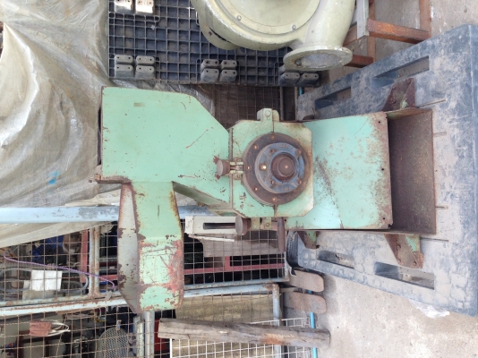 ขายเครื่องโม่พลาสติก ขนาดเล็ก ใช้มอเตอร์ 5 HP. สภาพแท่นยังดี ขายตามสภาพครับ ขายเครื่องโม่พลาสติก ขนาดเล็ก ใช้มอเตอร์ 5 HP. สภาพแท่นยังดี ขายตามสภาพครับ