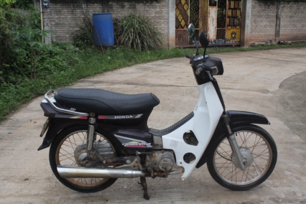 ดรีมคุรุสภามีทะเบียนถูกๆ6800บาท