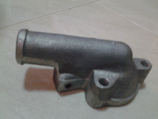 ขายปั้มน้ำ ดัสสัน j13-j15 และคอห่านบน ขายปั้มน้ำ ดัสสัน j13-j15 และคอห่านบน