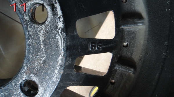 ขายล้อแม็กออฟลึกขอบ 2 ชั้น(BGแท้ )ขอบ 15" 6 รู PCD 139.7 กว้าง 8 " offset-25 ขาย 11000