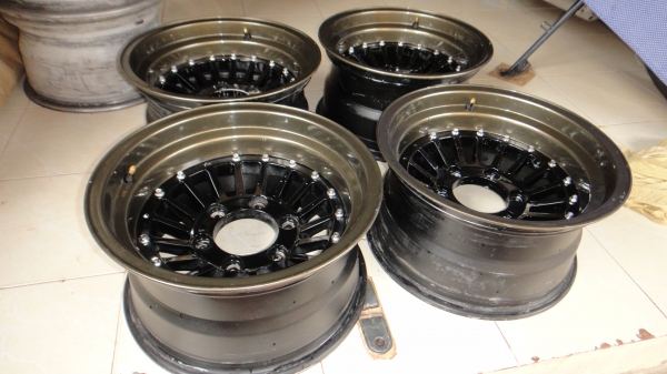 ขายล้อแม็กออฟลึกขอบ 2 ชั้น(BGแท้ )ขอบ 15" 6 รู PCD 139.7 กว้าง 8 " offset-25 ขาย 11000