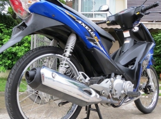 Suzuki Shogun Axelo 125 CC หัวฉีด 2012 สตาร์ทมือ เดิมแท้ดี ไม่มีบิวด์ เพียง 24,900 บาท Suzuki Shogun Axelo 125 CC หัวฉีด 2012 สตาร์ทมือ เดิมแท้ดี ไม่มีบิวด์ เพียง 24,900 บาท